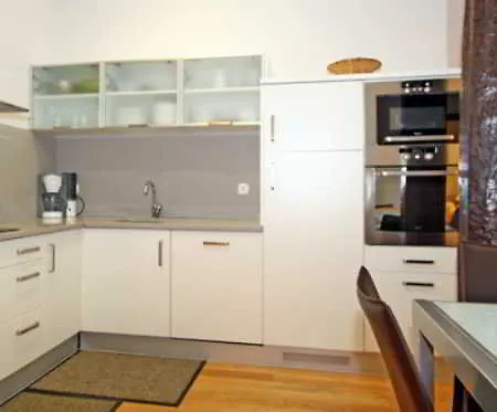 Easo 1 By Feelfree Apartment