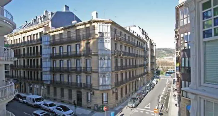 Easo 1 By Feelfree Apartman