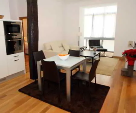 Apartment Easo 1 By Feelfree *